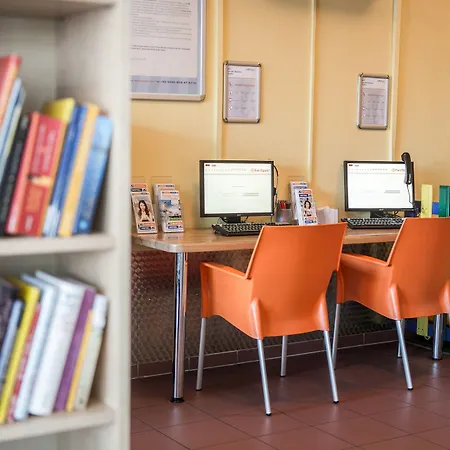 ホテル A&o ハウプトバーンホフ