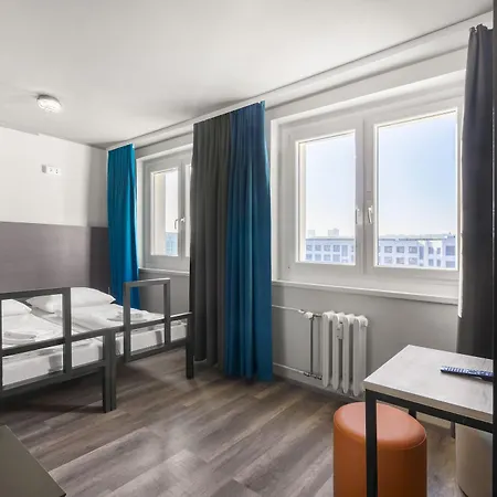 Hostal A&o Hauptbahnhof *