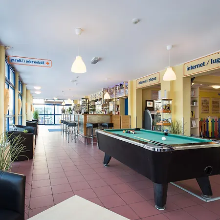 德累斯顿a＆o火车总站酒店 酒店