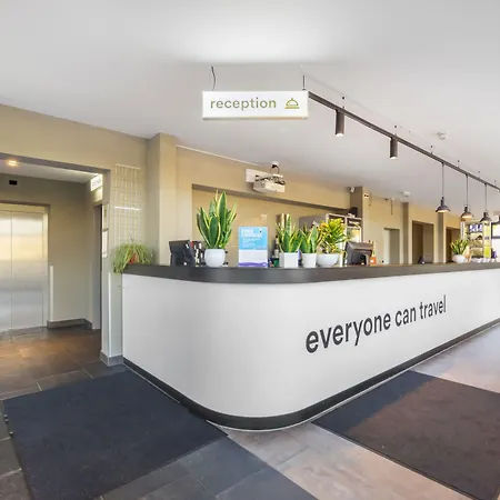 A&o ハウプトバーンホフ 2*