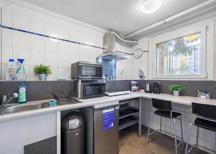 Hotel A&o Hauptbahnhof 2*